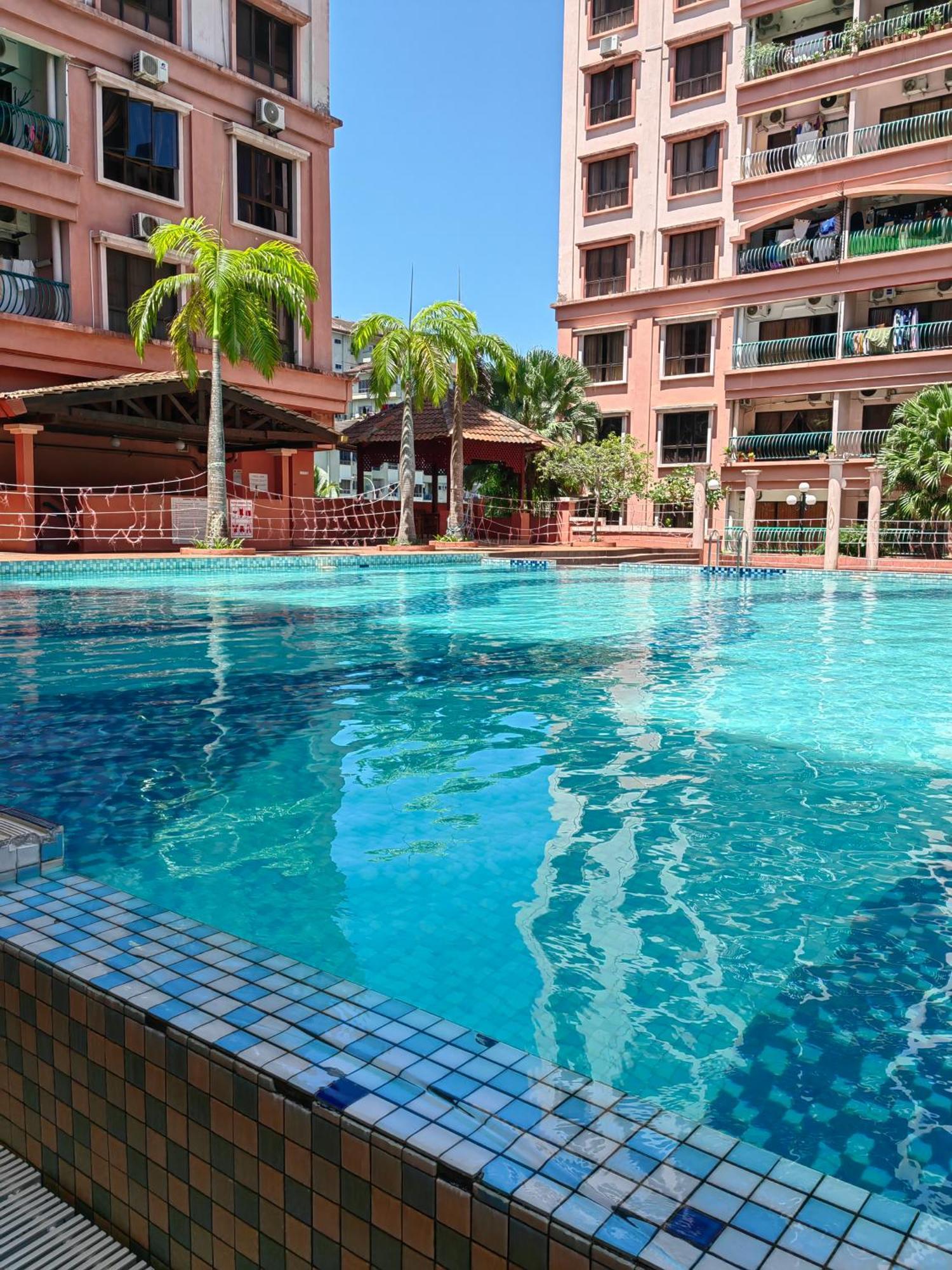 Town Condo - Marina Court Kota Kinabalu Dış mekan fotoğraf