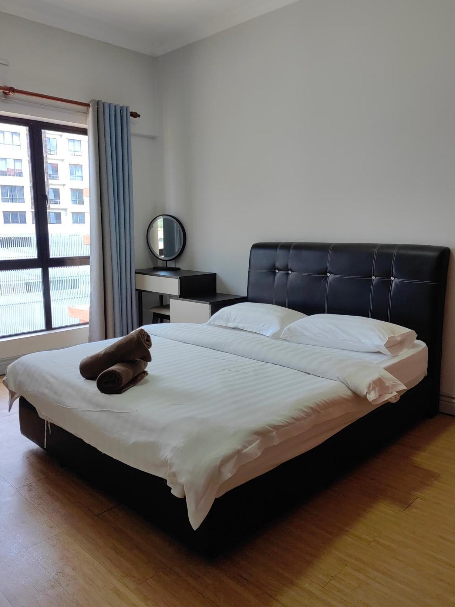 Town Condo - Marina Court Kota Kinabalu Dış mekan fotoğraf