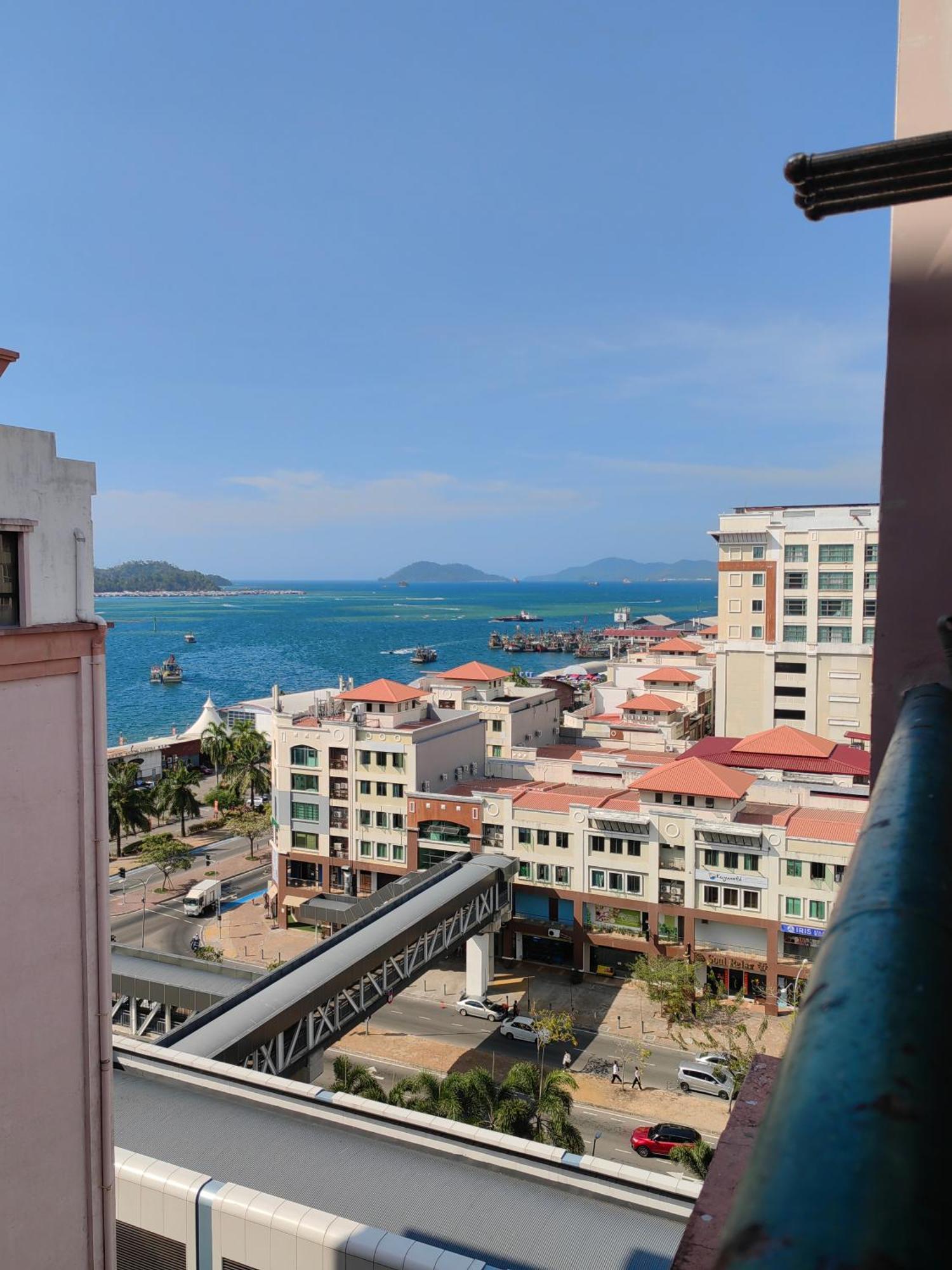 Town Condo - Marina Court Kota Kinabalu Dış mekan fotoğraf