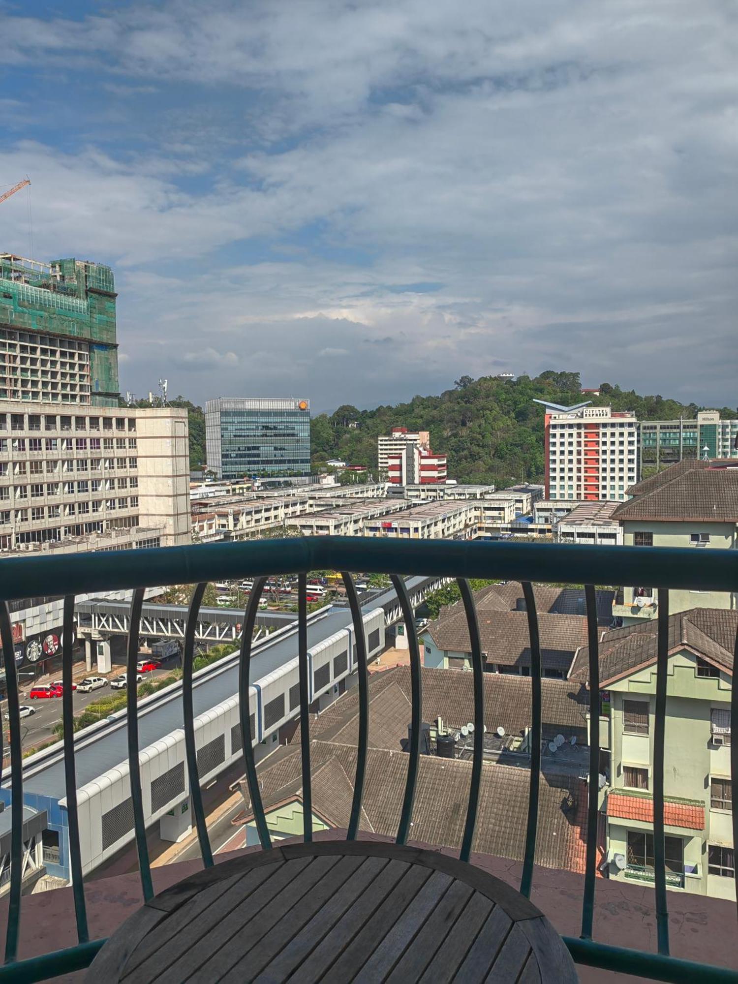 Town Condo - Marina Court Kota Kinabalu Dış mekan fotoğraf